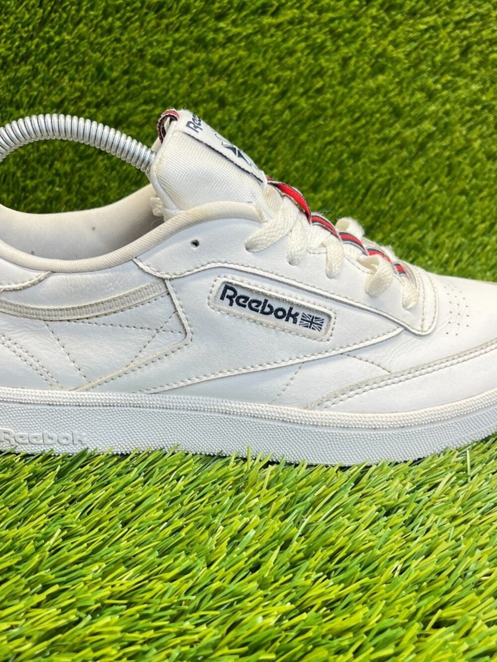 Reebok Club C 85 Boys Size 7Y White Athletic Leather Walking Shoes Sneakers